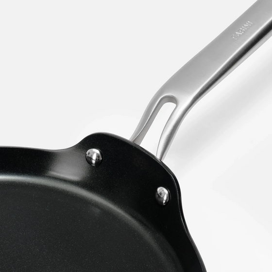 Palacsintasütő Meda 4.0, ø 26 cm - Tapadásmentes serpenyő kerámia bevonattal fedő nélkül, bordó