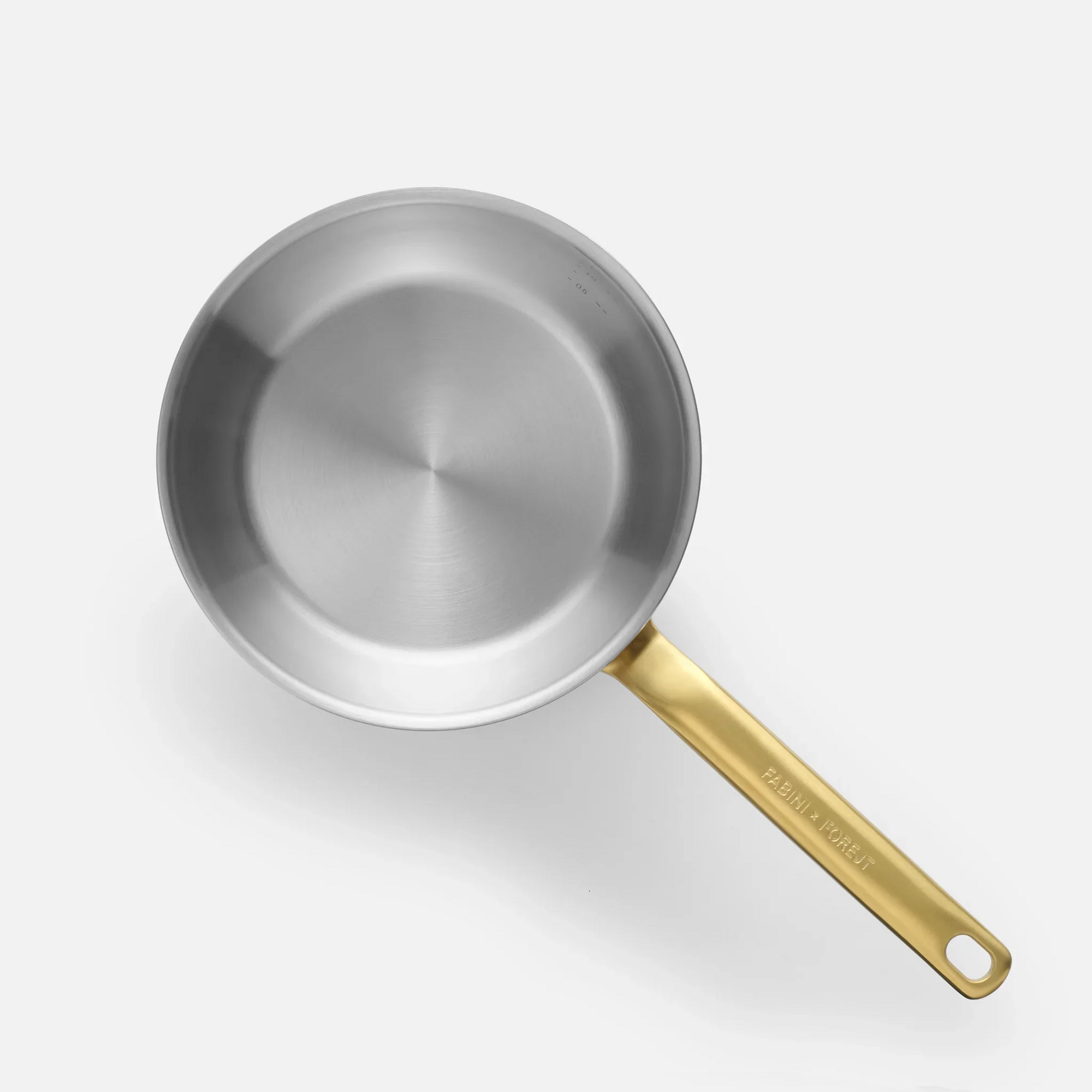 Kúp alakú nyeles lábas FABINI & Forejt, ø 20 cm (1,5 l) - Szegecs nélküli, többrétegű rozsdamentes acél nyeles lábas, fedővel
