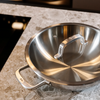 FABINI & Chili Ta - Rozsdamentes wok serpenyő fedővel Ø 30 cm