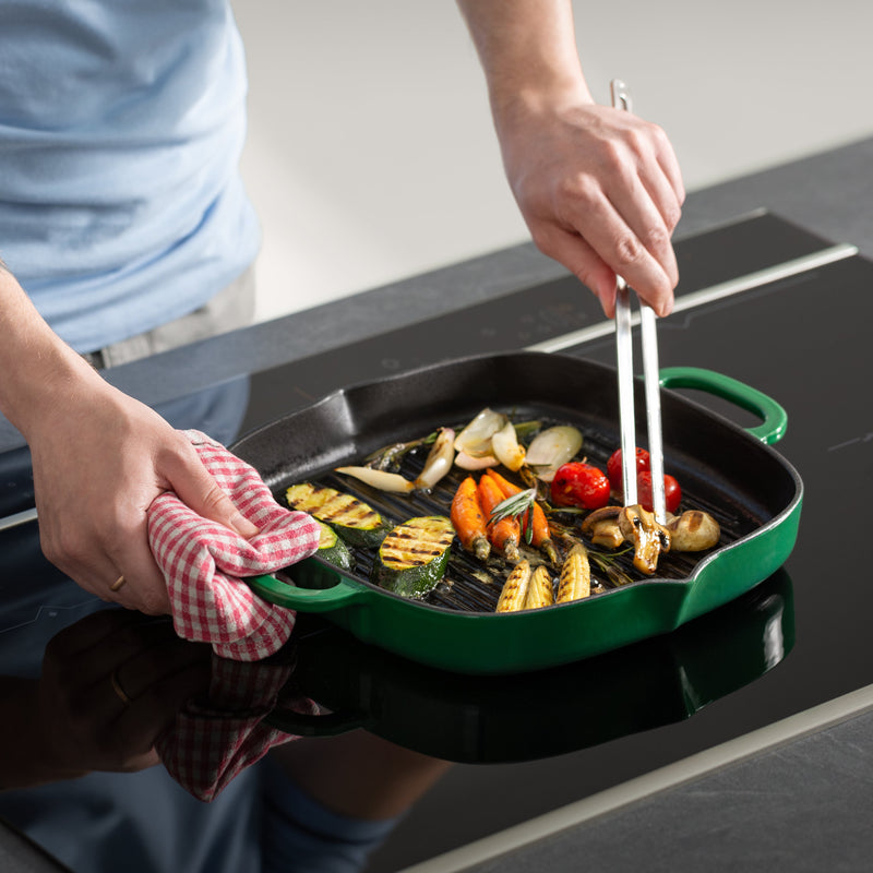Grillserpenyő Mattia 2.0, ø 28 cm - Zománcozott öntöttvas grillserpenyő fedő nélkül, fekete