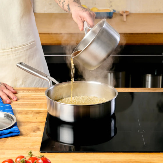 Mély serpenyő Lucca 3.0, ø 24 cm (2,5 l) - Szegecs nélküli, rozsdamentes acél mély serpenyő fedővel