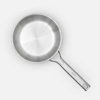 Serpenyő Lucca 3.0 Pro, ø 20 cm - Szegecs nélküli, többrétegű rozsdamentes acél serpenyő, fedő nélkül