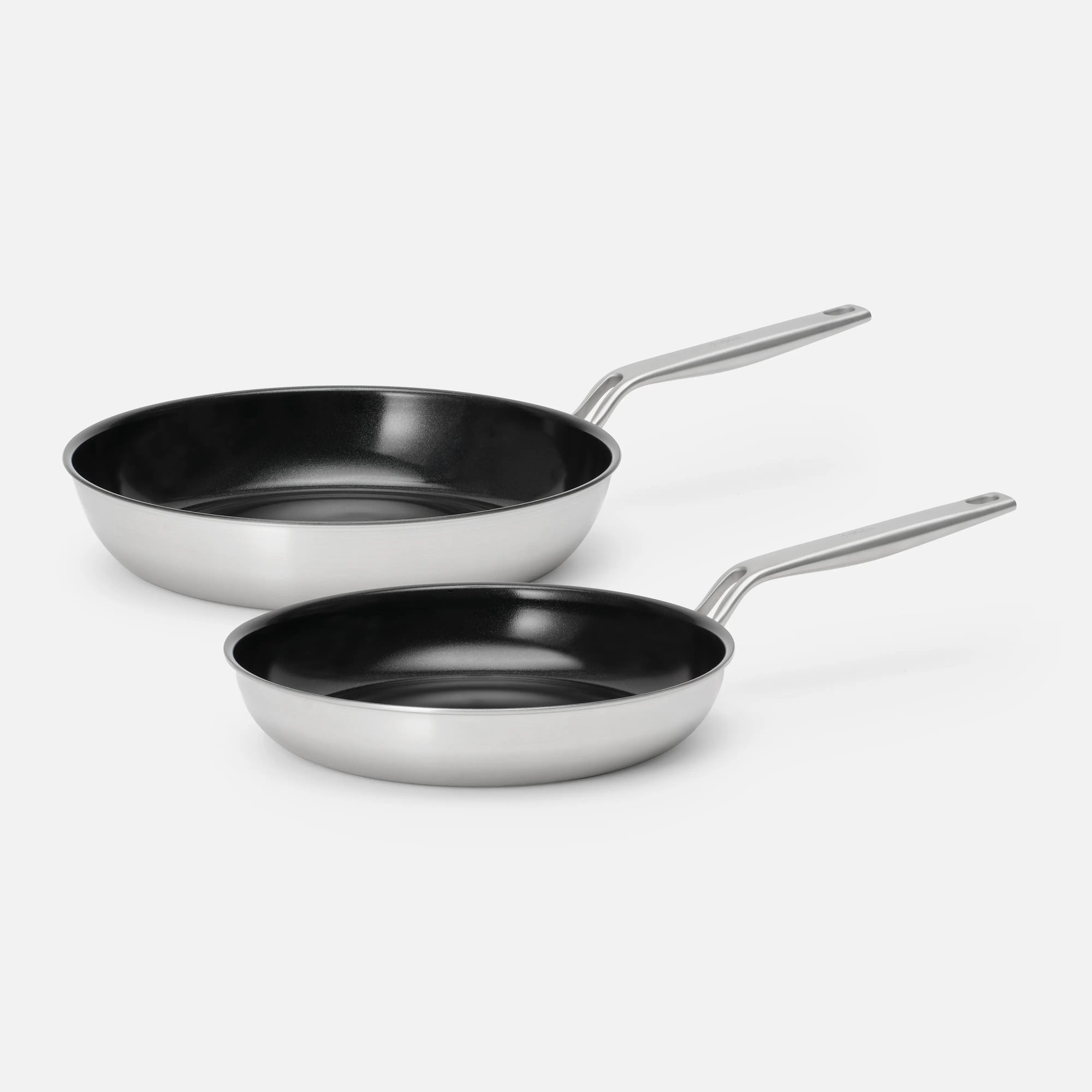 Serpenyő szett Lucca 4.0 Pro, ø 26 cm + ø 30 cm, 2 db - Tapadásmentes, szegecs nélküli többrétegű rozsdamentes acél serpenyők