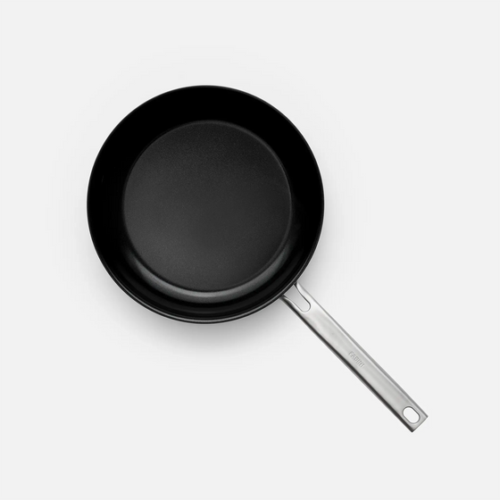Serpenyő Lucca 4.0 Pro, ø 26 cm - Tapadásmentes, szegecs nélküli serpenyő többrétegű rozsdamentes acélból, fedő nélkül