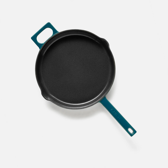 Serpenyő Mattia 3.0, ø 26 cm - Zománcozott öntöttvas serpenyő, fényes türkiz színű