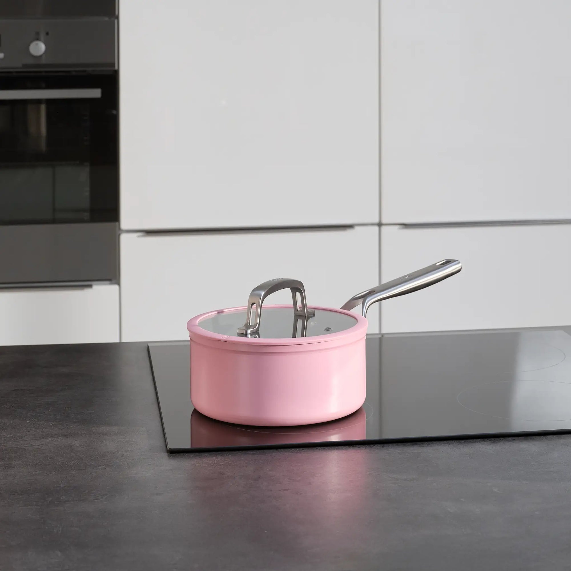 Nyeles lábas Meda 3.0 Pro, ø 20 cm (2,4 l) - Tapadásmentes nyeles lábas kerámia bevonattal, fedővel, rózsaszín