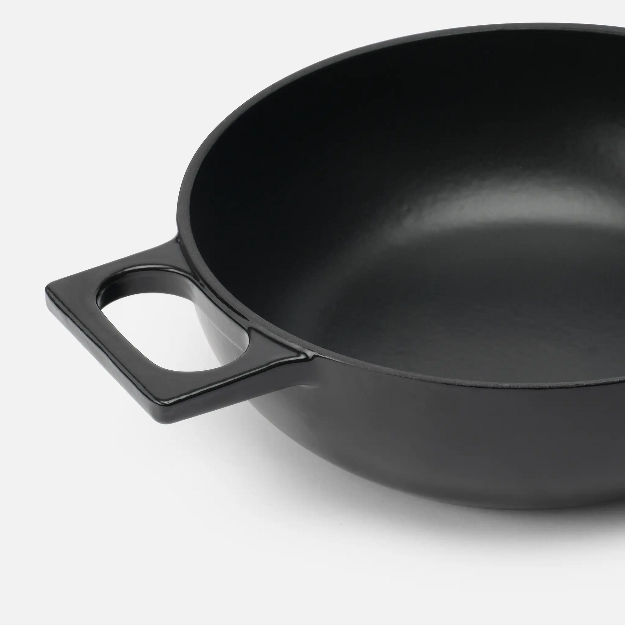 Tegame serpenyő Mattia 3.0 Standard, ø 26 cm - Zománcozott öntöttvas serpenyő fedővel, matt fekete