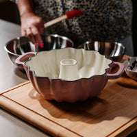 Kuglóf forma FABINI & Mirka van Gils, 3 l - Zománcozott öntöttvas kuglóf sütőforma, sárga