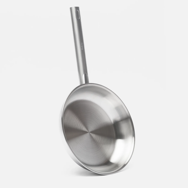 Serpenyő Lucca 4.0 Standard, ø 24 cm - Szegecs nélküli, többrétegű rozsdamentes acél serpenyő, fedő nélkül