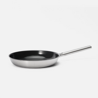 Serpenyő Lucca 4.0 Standard, ø 28 cm - Tapadásmentes, szegecs nélküli többrétegű rozsdamentes acél serpenyő kerámia bevonattal, fedő nélkül