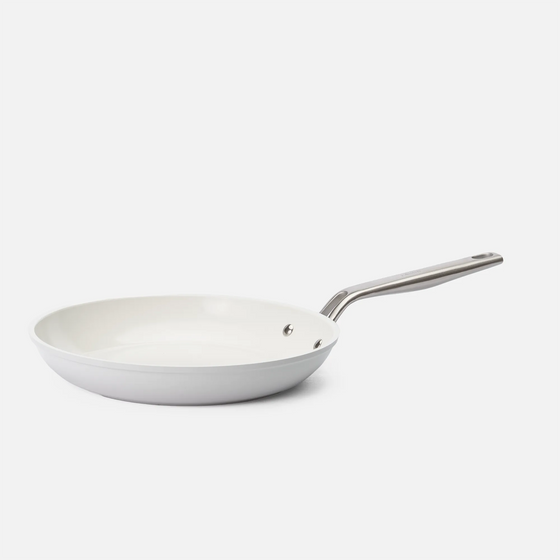 Serpenyő Meda 5.0 Pro, ø 24 cm - Tapadásmentes serpenyő kerámia bevonattal fedő nélkül, világosszürke