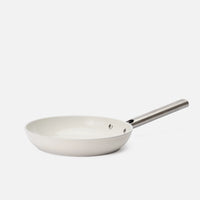Serpenyő Meda 5.0 Standard, ø 26 cm - Tapadásmentes kerámia bevonatú serpenyő fedő nélkül, krémszínű
