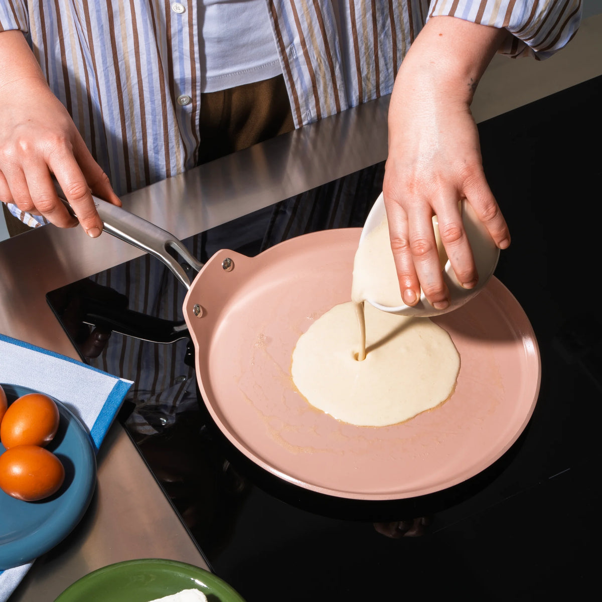 Palacsintasütő Meda 5.0 Pro, ø 28 cm - Tapadásmentes serpenyő kerámia bevonattal fedő nélkül, világosszürke