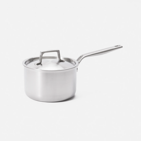 Nyeles lábas Lucca 4.0 Pro, ø 18 cm (2,5 l) - Szegecs nélküli nyeles lábas több rétegű rozsdamentes acélból, fedővel