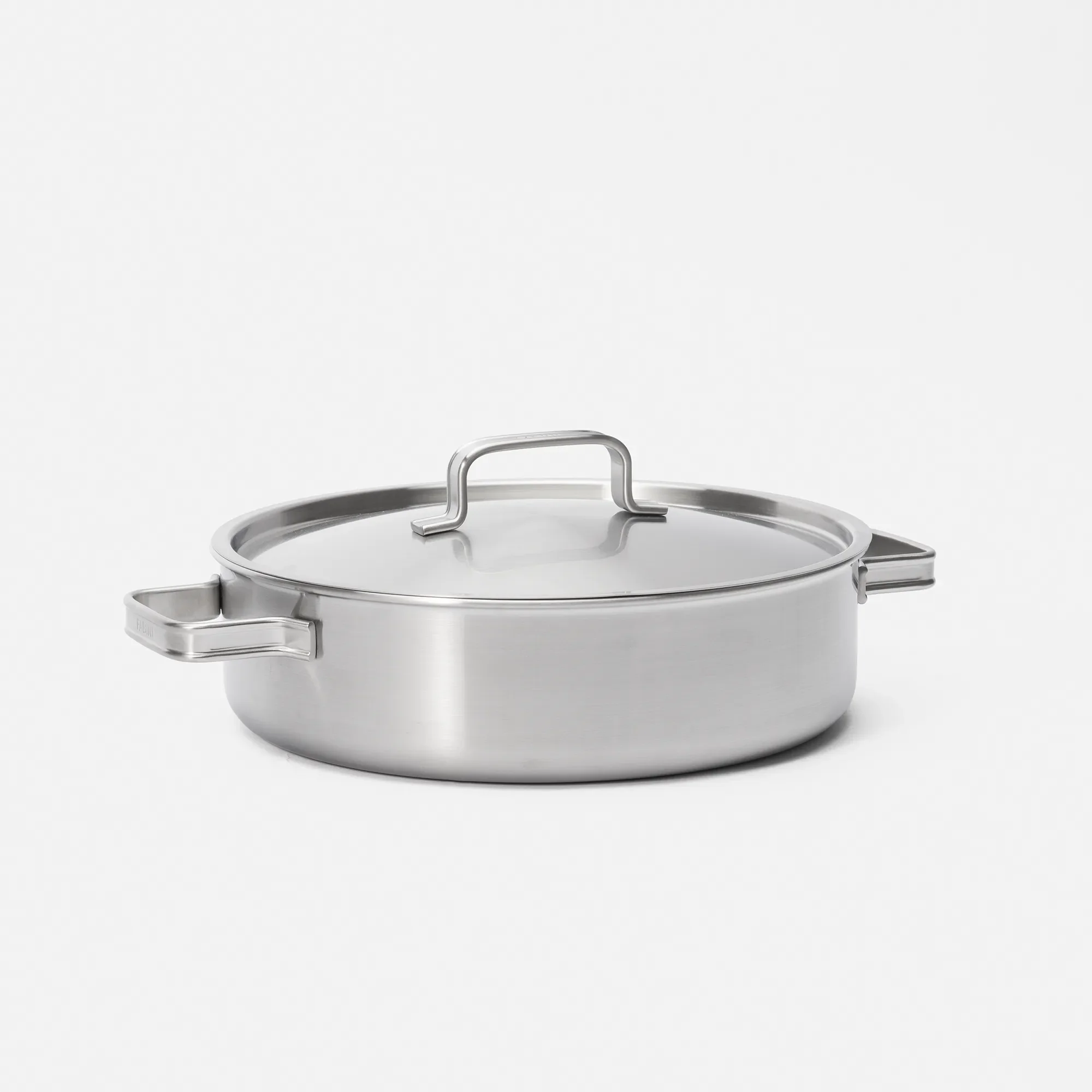 Tálaló tegame serpenyő Lucca 4.0 Standard, ø 28 cm (4 l) - Szegecs nélküli, többrétegű rozsdamentes acél serpenyő, fedővel