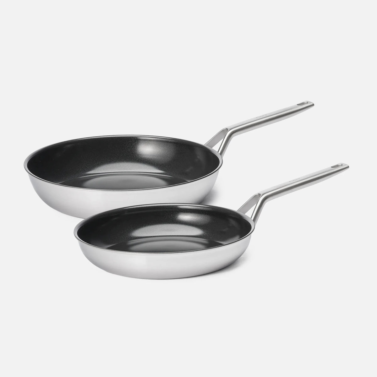 Serpenyő készlet FABINI & Pohlreich 2.0, ø 26 cm + ø 30 cm, 2 db - Szegecs nélküli, többrétegű rozsdamentes acél serpenyők tapadásmentes kerámia bevonattal