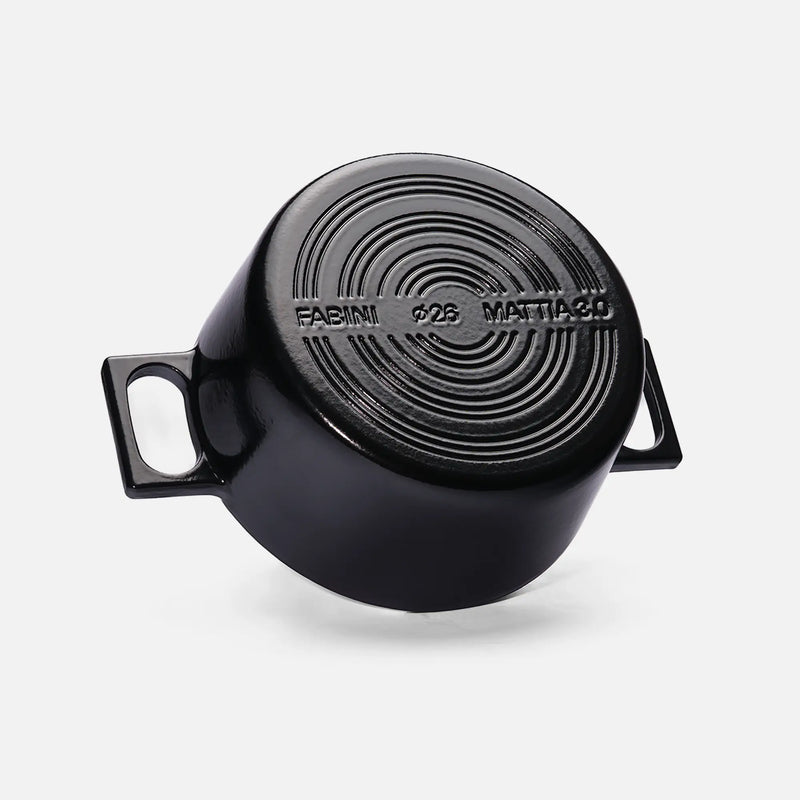 Lábas Mattia 3.0 Standard, ø 26 cm (5,5 l) - Zománcozott öntöttvas lábas fedővel, fényes fekete