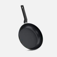 Serpenyő készlet Meda 5.0 Economy, ø 20 cm + ø 26 cm, 2 db - Tapadásmentes kerámia bevonatú serpenyők, fekete