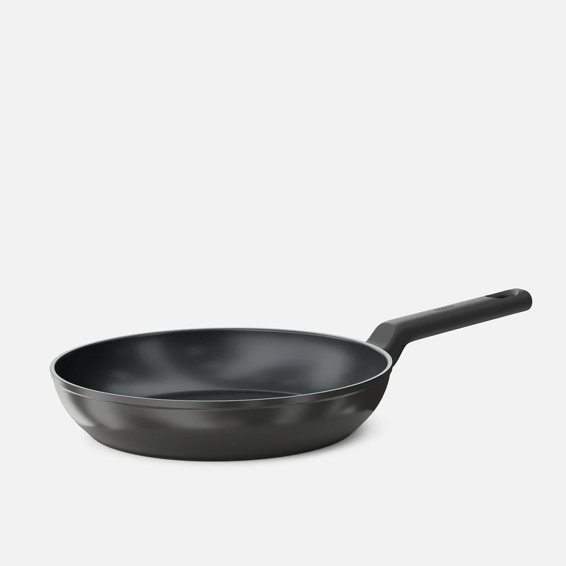 Serpenyő Meda 5.0 Economy, ø 26 cm - Tapadásmentes serpenyő kerámia bevonattal fedő nélkül, fekete