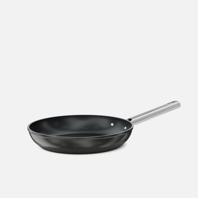 Serpenyő Meda 5.0 Standard, ø 26 cm - Tapadásmentes serpenyő kerámia bevonattal fedő nélkül, fekete